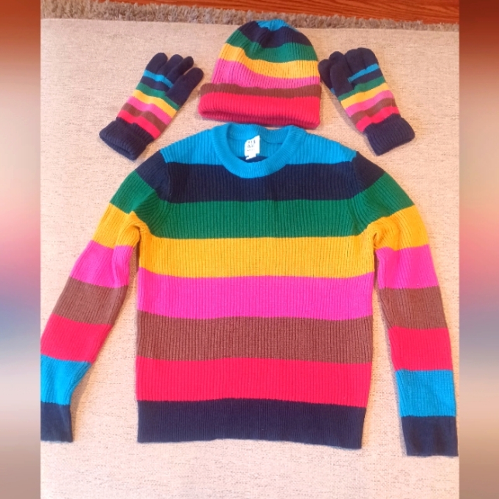 Kids sweater hat and glove set